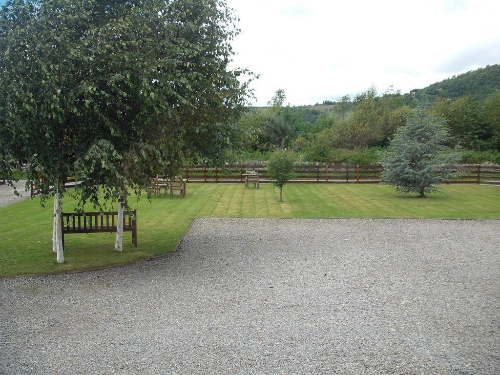 Aslaich Hotel Drumnadrochit Buitenkant foto