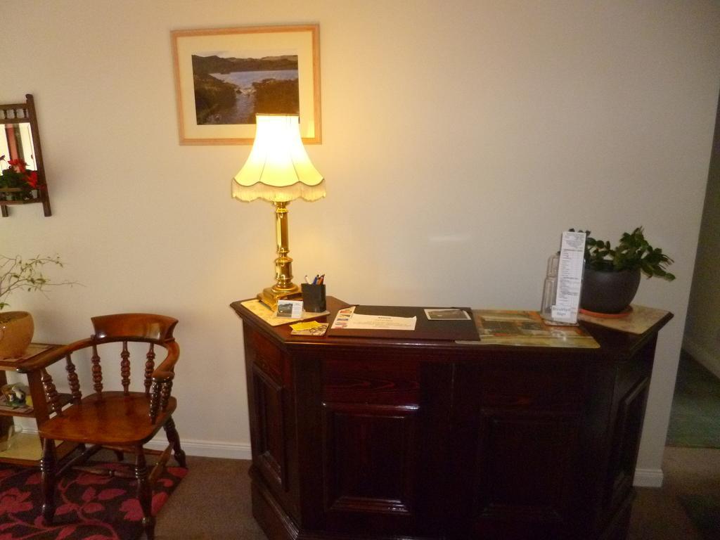 Aslaich Hotel Drumnadrochit Buitenkant foto